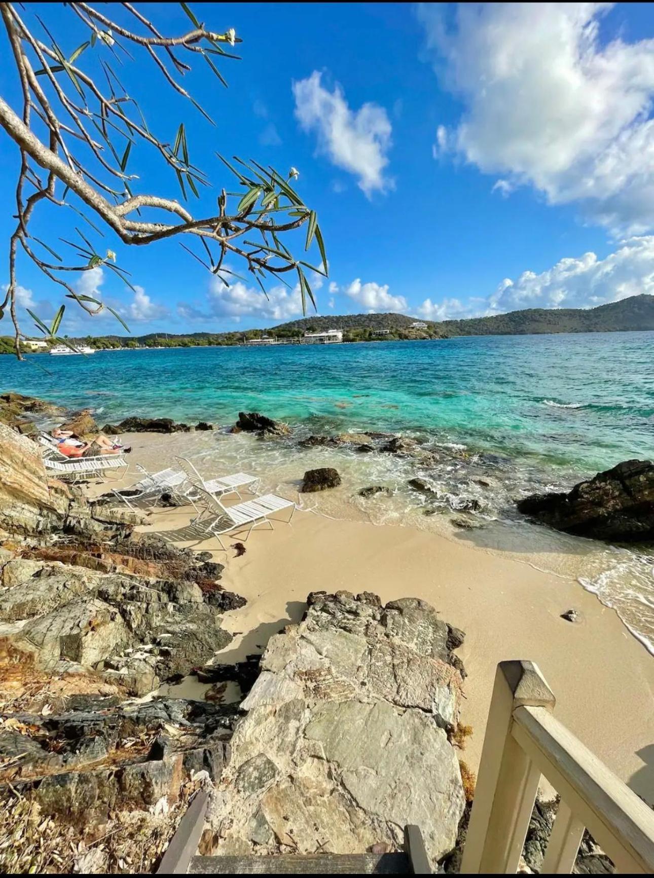 Mermaid Escape - Amazing Views! East End  Luaran gambar