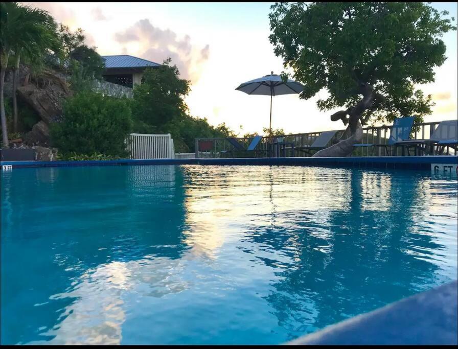 Mermaid Escape - Amazing Views! East End  Luaran gambar